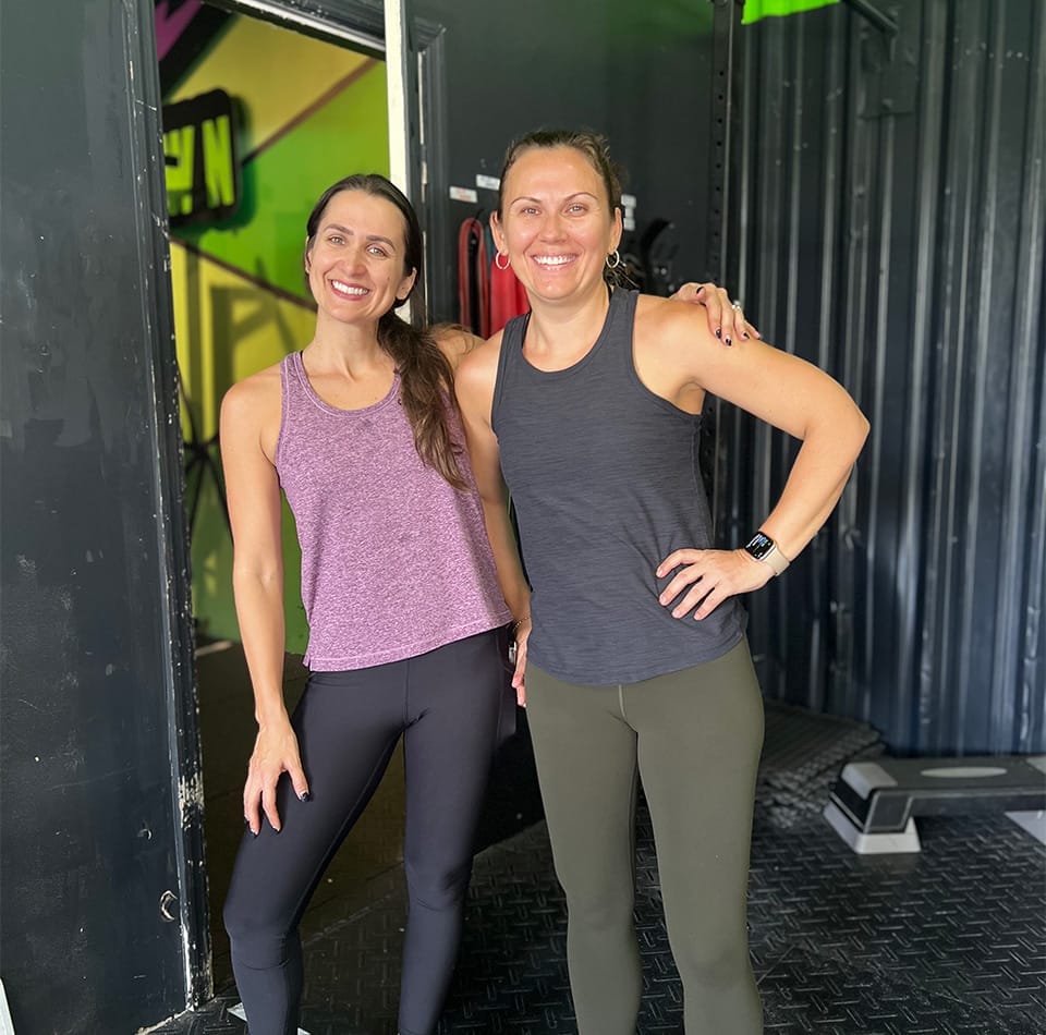women training together at CrossFit Showdown